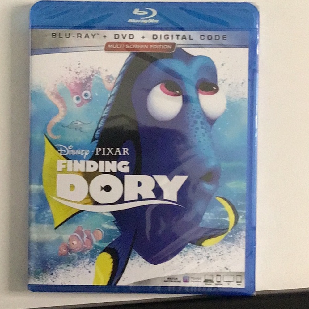 Finding Dory Blu-ray DVD Digital Code